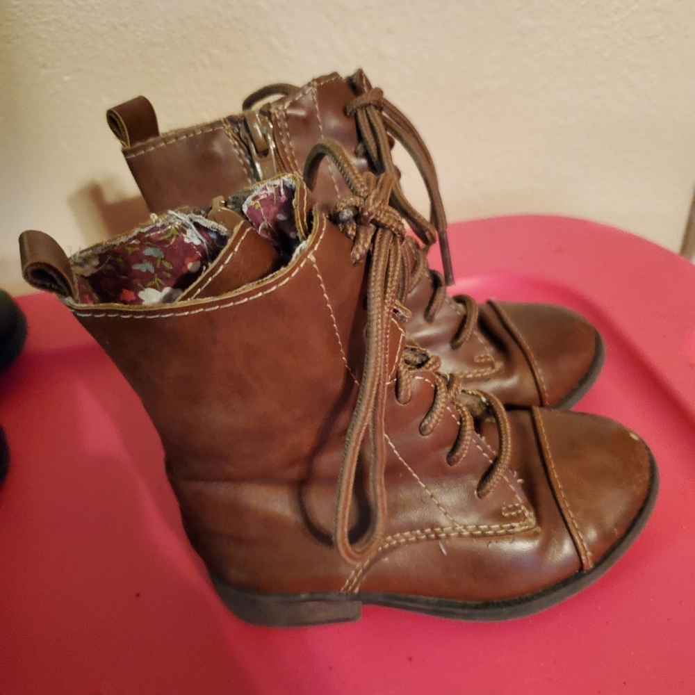 Toddler combat boots
